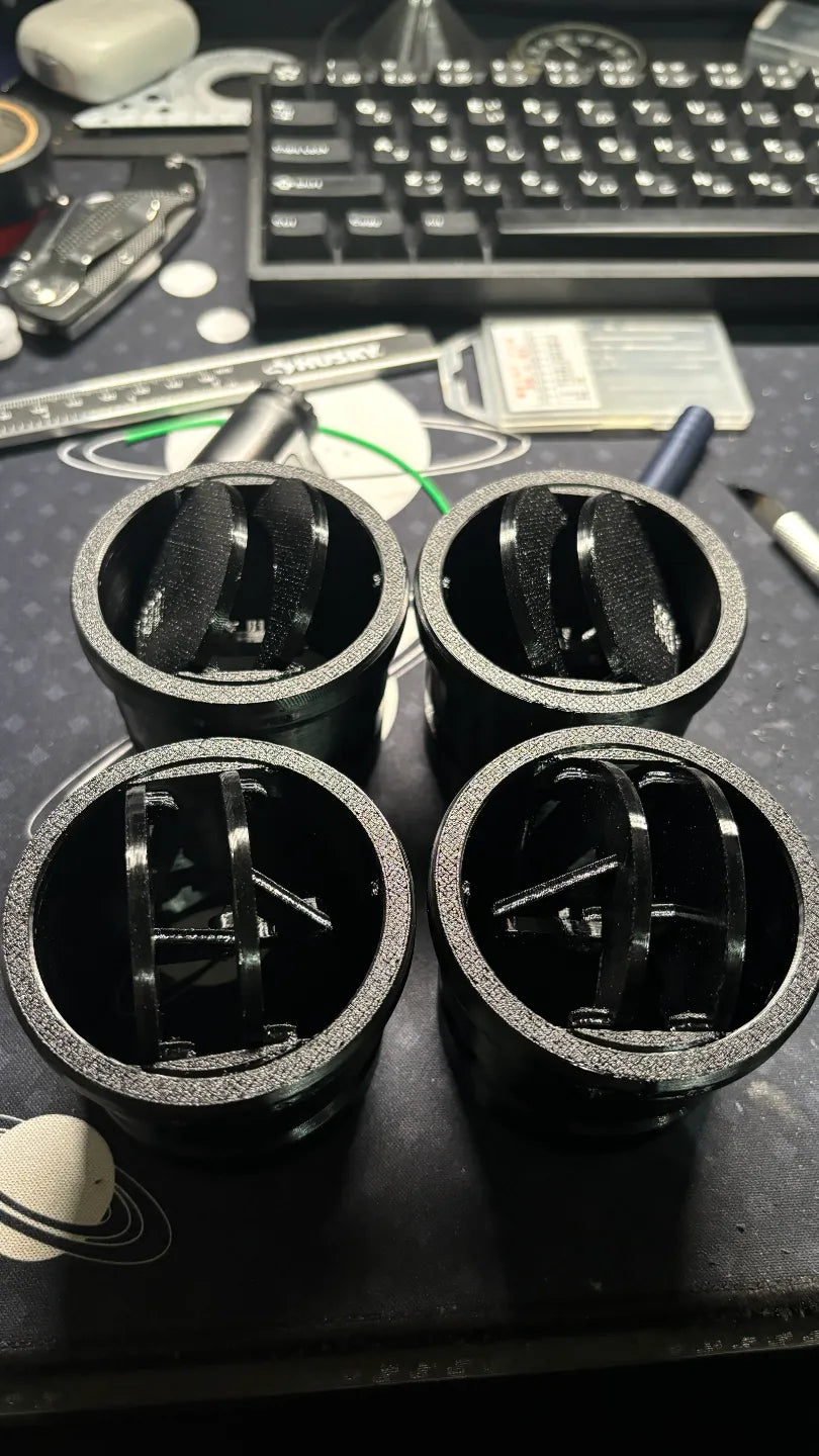 Buse de ventilation Orientable – Polymère Fibre de Carbone (Plug & Play)